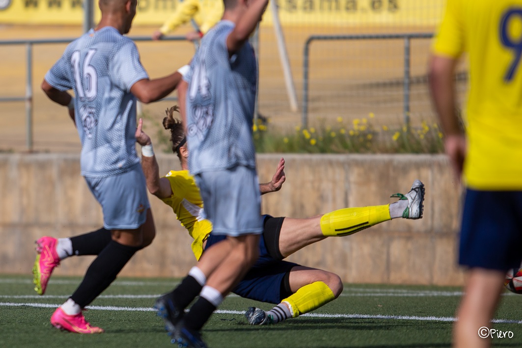 2023 11 12 UEC VS TONA 94