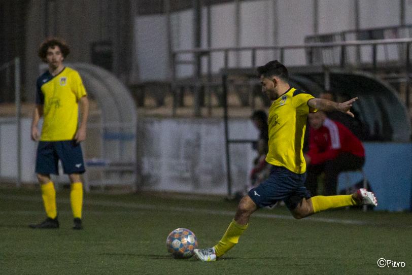 Tercera Catalana 21-22 (Grup 10). CF LA FLORIDA - UE CASTELLDEFELS B: 1-2. Imparables