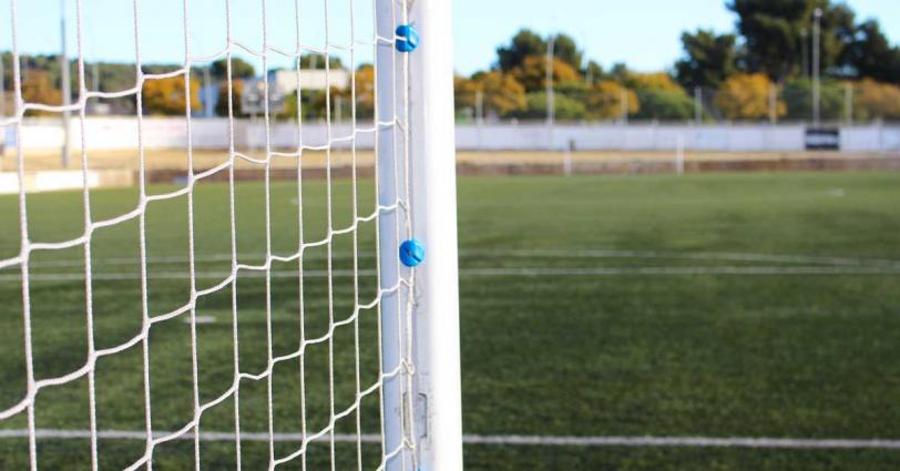 Tercera Catalana 22-23 (Grup 10). UE POBLE SEC - UE CASTELLDEFELS: 0-2. Excel.lent final de primera volta