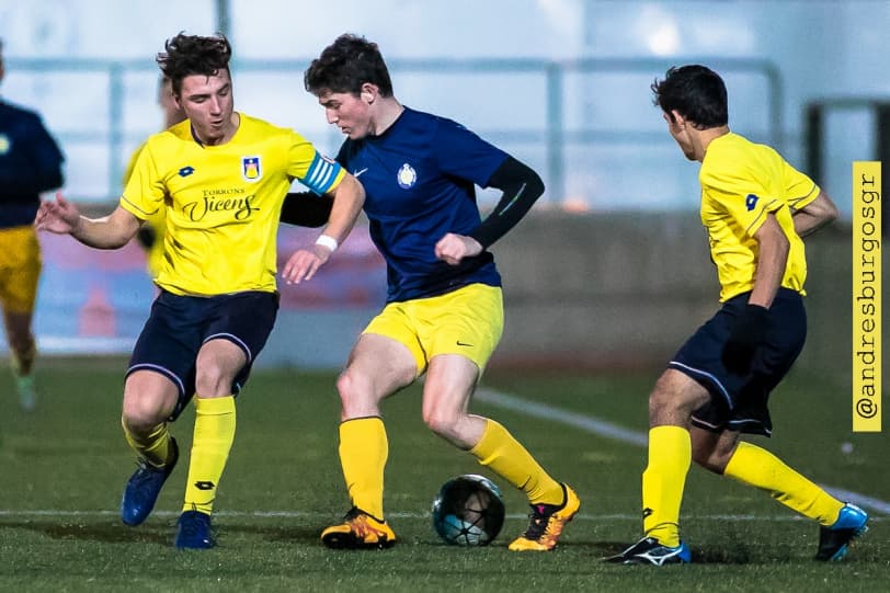 GALERIA D'IMATGES CAP DE SETMANA FUTBOL BASE UE CASTELLDEFELS (21-22 GENER). Andrés Burgos