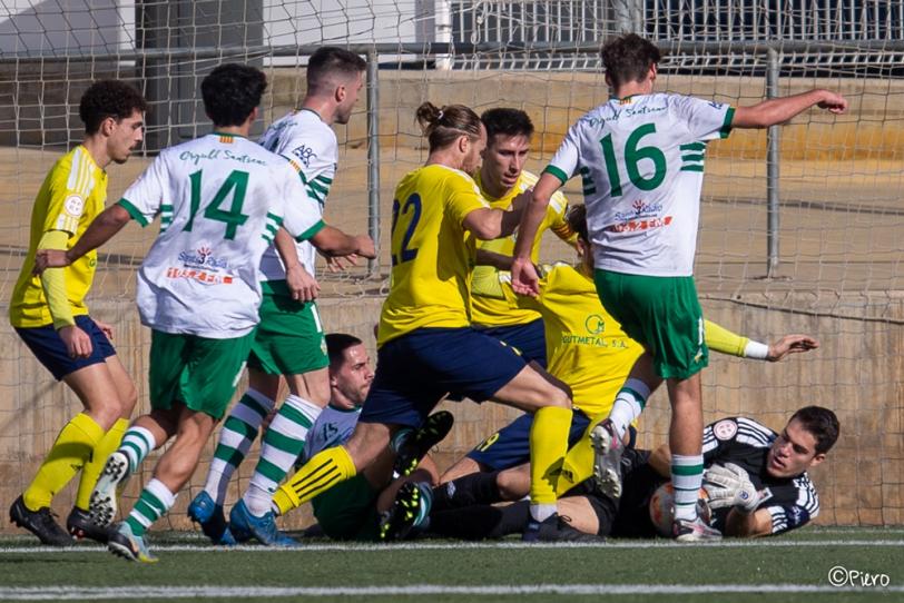 Tercera #RFEF 22-23 (Grup 5). Jornada 17. UE CASTELLDEFELS - UE SANTS: 2-0. No afluixen