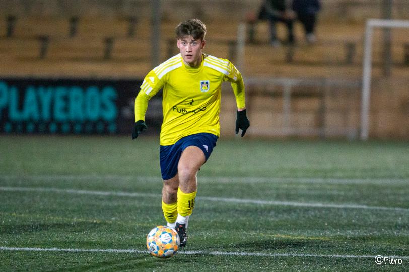 FERRAN CHACORI (Castelldefels B) DEBUTA A LA TERCERA DIVISIÓ