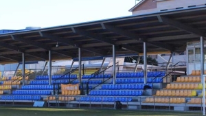 Tercera Catalana 24-25 (Grup 12). CD CERVELLÓ - UE CASTELLDEFELS B: 2-1. La mala ratxa no cessa