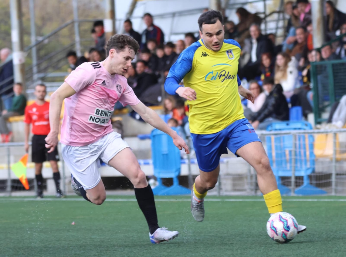 Lliga Elit 25-26. Jornada 24. UE CASTELLDEFELS - AEC MANLLEU: 2-0. Retorn a les victòries en l'estrena de Motoso