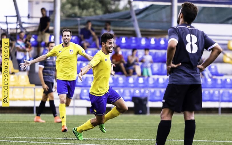 Jornada 1. Tercera Divisió. UE CASTELLDEFELS - AEC MANLLEU: 2-2. Gran punt de coratge