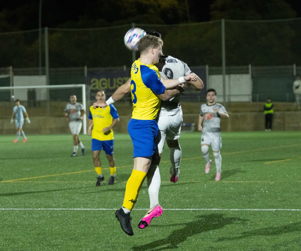 LES DADES DE LA JORNADA 8 UE CASTELLDEFELS 25-26