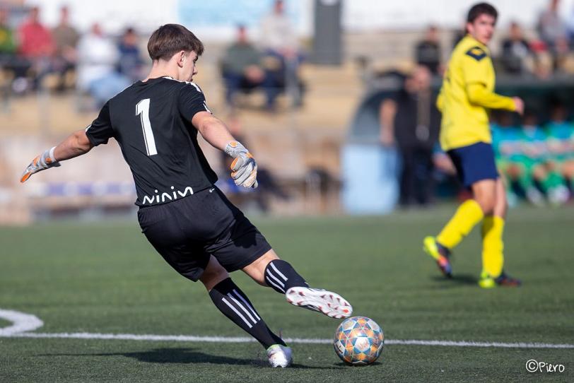 LES DADES DE LA JORNADA FUTBOL BASE UE CASTELLDEFELS (26-27 NOVEMBRE I 3-4 DESEMBRE)