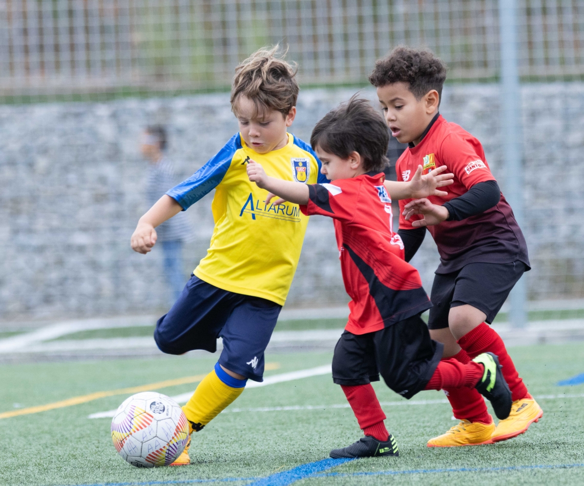 RESULTATS I GOLEJADORS/ES PARTITS CAP DE SETMANA FUTBOL BASE (8-9 NOVEMBRE 2025)