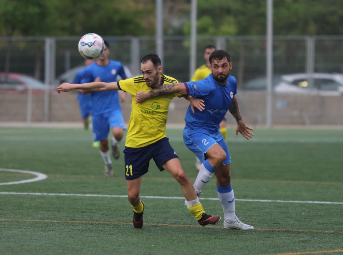 PRETEMPORADA 25-26. CB TERLENKA - UE CASTELLDEFELS: 0-2. Primer triomf estival