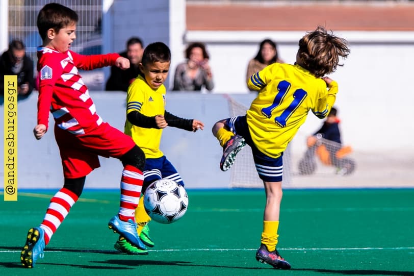 PARTITS DE LA JORNADA FUTBOL BASE: INTENSA MATINAL A LA VIA FÈRRIA
