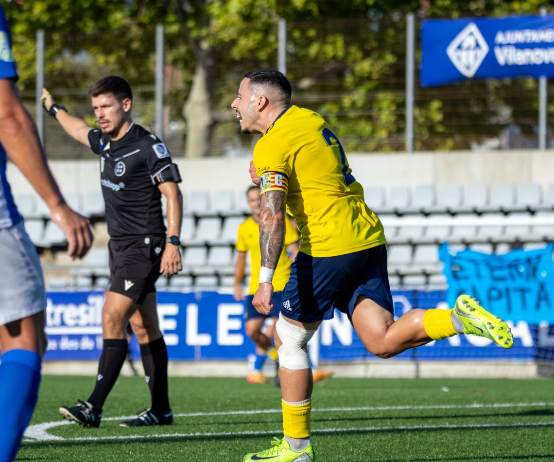 PRETEMPORADA 25-26. CF VILANOVA - UE CASTELLDEFELS: 3-1. El Trofeu Ciutat de Vilanova es queda a casa