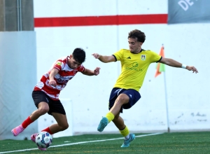 Pretemporada 25-26. UD VILADECANS - UE CASTELLDEFELS: 2-2. Tanquen la pretemporada amb una nova igualada