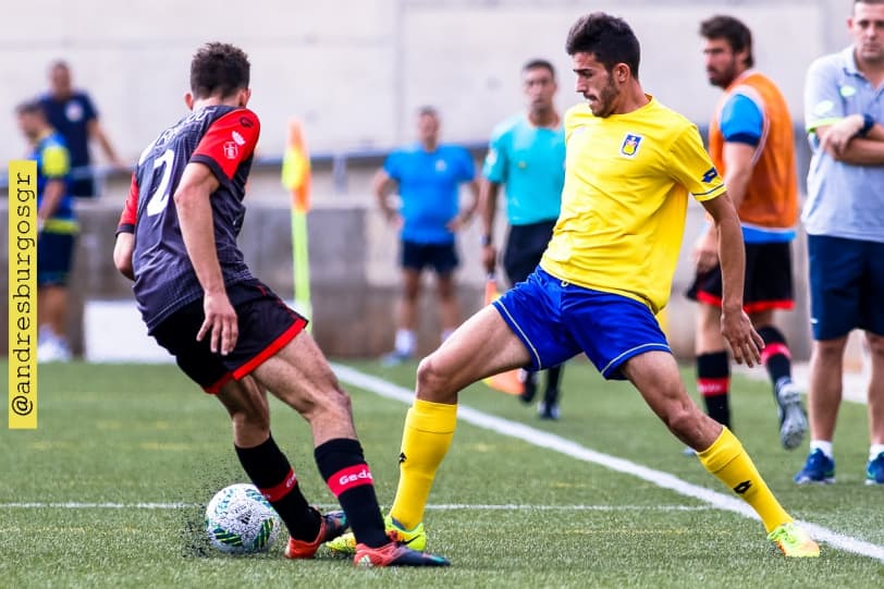GALERÍA DE IMÁGENES UE CASTELLDEFELS - SANTFELIUENC FC. ANDRÉS BURGOS