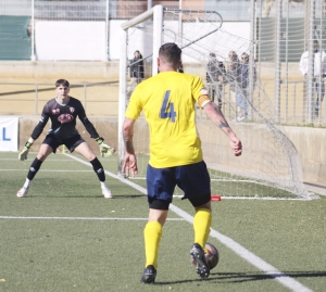 Tercera #RFEF5 23-24. UE CASTELLDEFELS - UE VILASSAR: 0-1. De menys a més sense recompensa