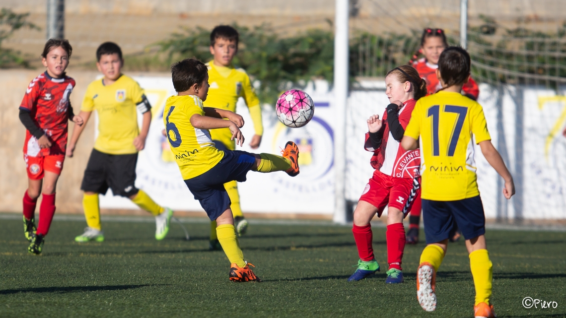 RESULTATS I GOLEJADORS/ES CAP DE SETMANA FUTBOL BASE UE CASTELLDEFELS (18-19 NOVEMBRE 2023)