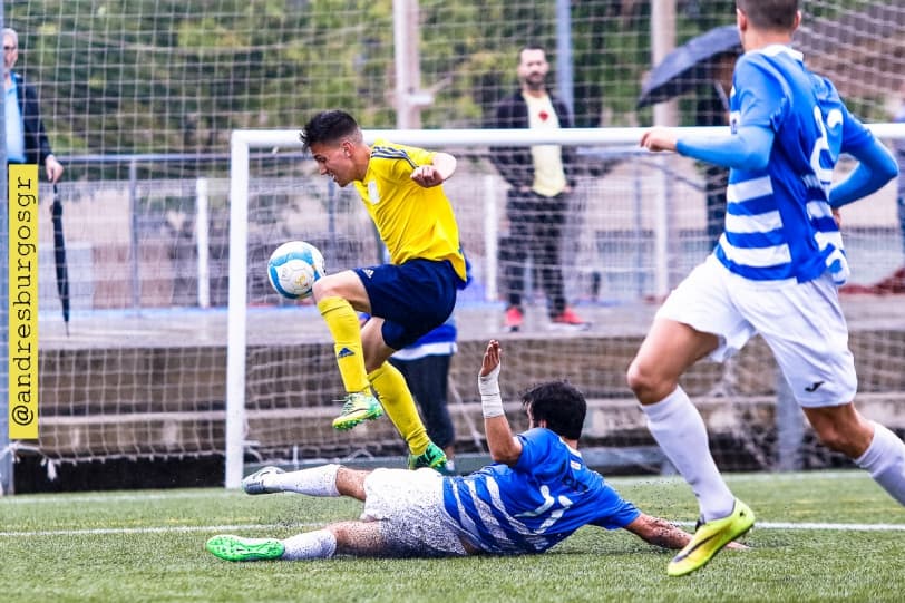 GALERÍA DE IMÁGENES UE CASTELLDEFELS - CF SUBURENSE. ANDRÉS BURGOS